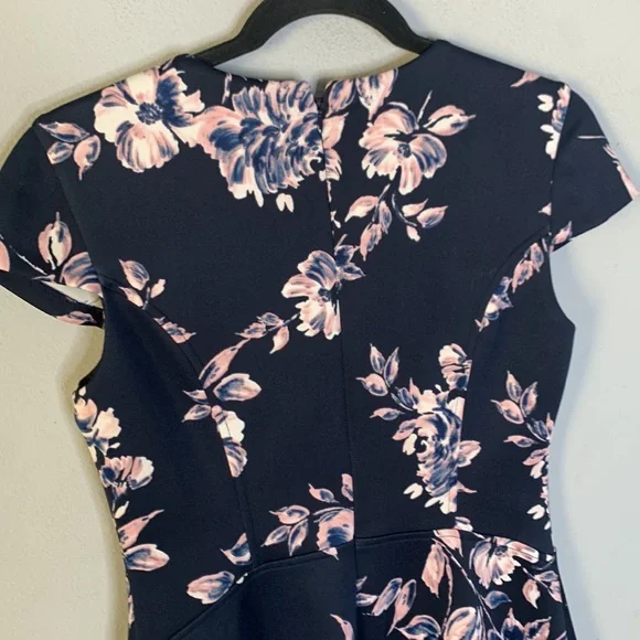 Vince Camuto navy blue pink floral scuba fit flare dress 2 - Picture 6 of 7
